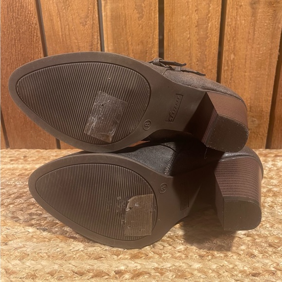 NWOB Forever Short Zip Up Brown/Black Boots Sz 8 - Picture 8 of 9